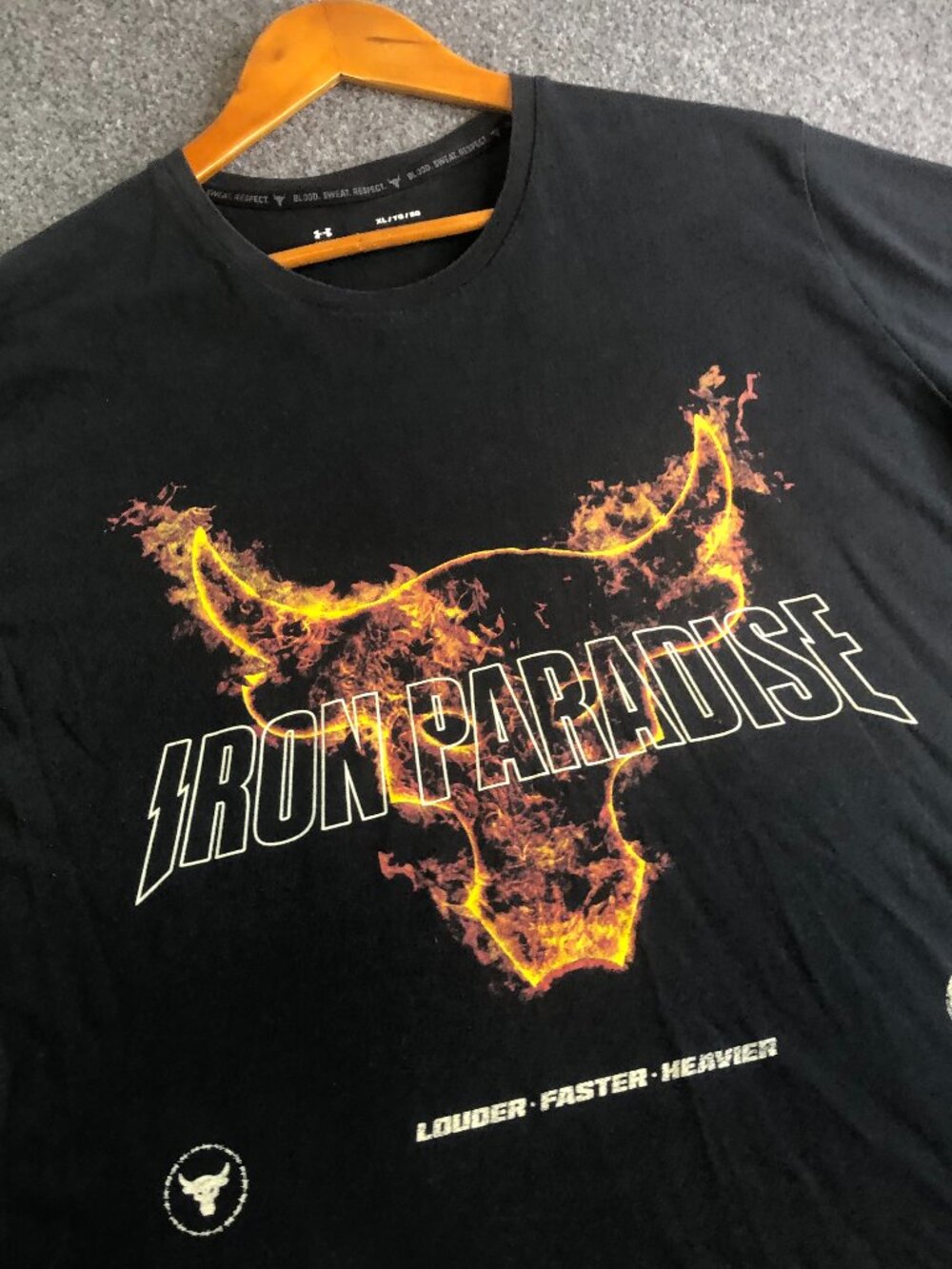 Under Armour Shirt Mens Extra Large Black Project Rock Iron Paradise Brahma Bull